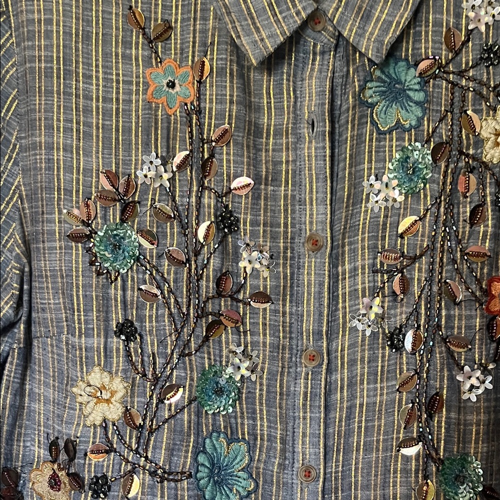 HD in Paris Striped Blouse with Floral Embroidery - Picture 2 of 4